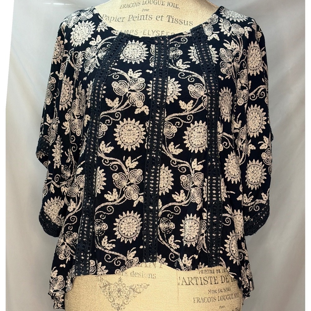 Ark & Co Navy Blue Floral Crochet Lace Trim Kimono Sleeve Blouse TL53135G M